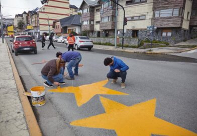 FAMILIARES DE VÍCTIMAS DE TRÁNSITO REPINTARON ESTRELLAS AMARILLAS